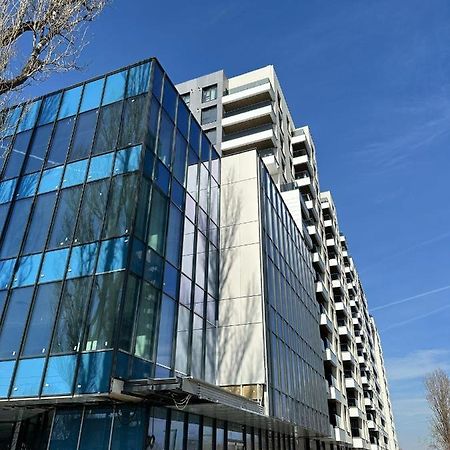 Appartamento Urban Flats Bucarest Esterno foto