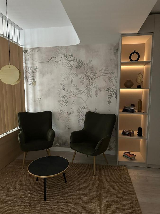 Appartamento Urban Flats Bucarest Esterno foto
